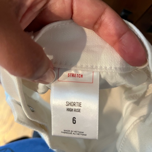 Express high rise stretch shorts - Picture 4 of 4